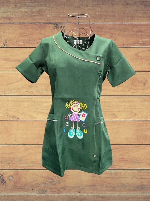 delantal-verde-muñeca