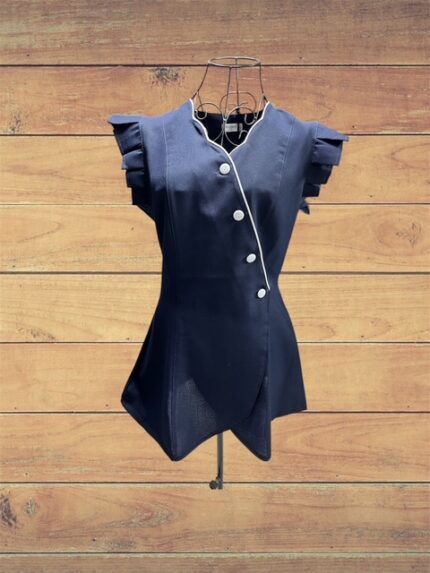 Delantal azul princesa vuelos